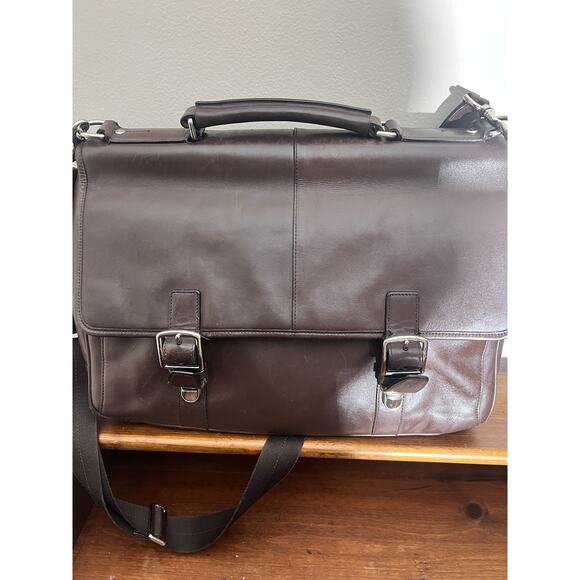 AUTHENTIC COACH LEXINGTON BROWN LEATHER BUSINESS FLAP BRIEFCASE #70666 EUC - Picture 1 of 16